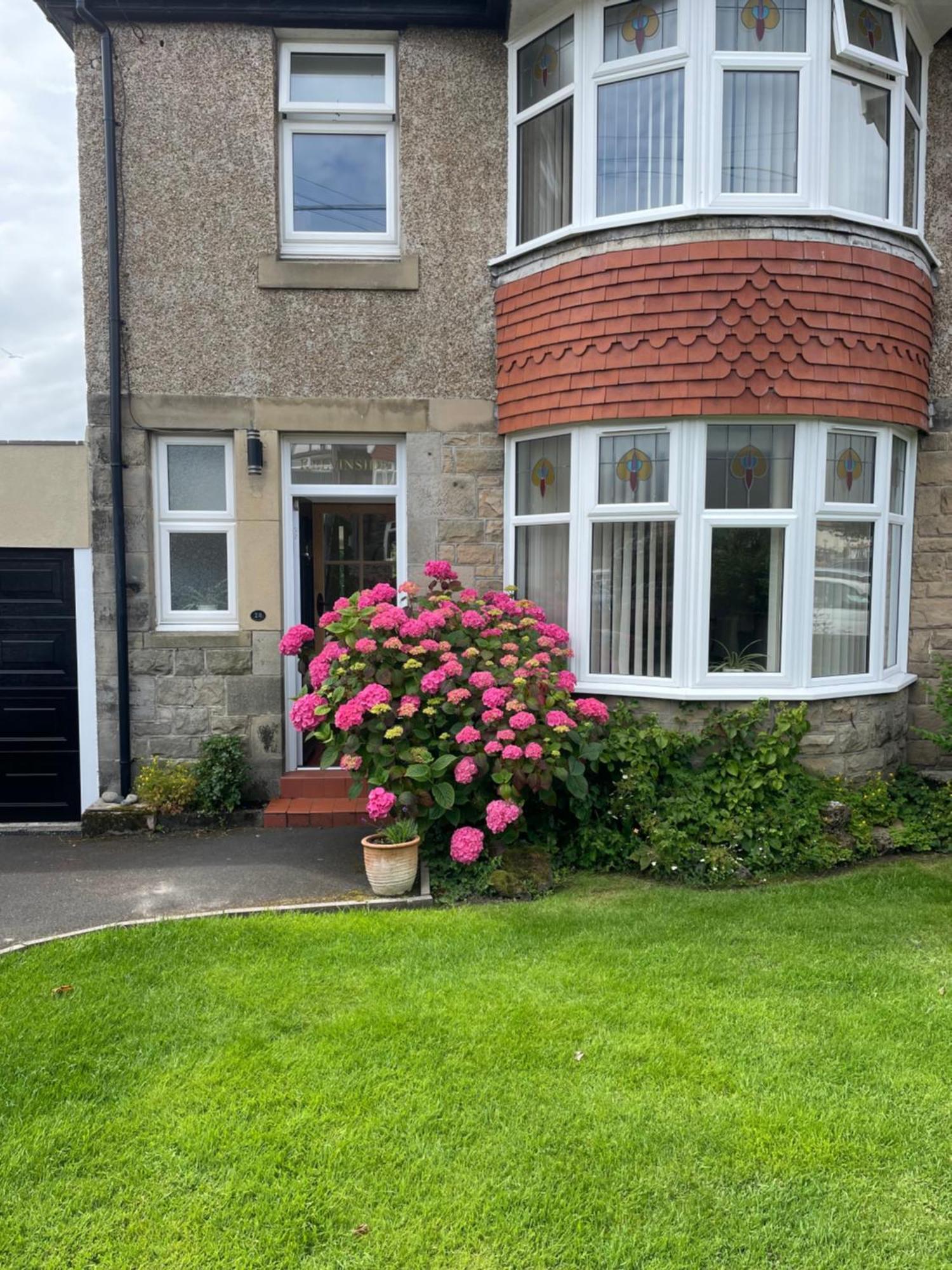 Kelvinside, Seahouses, 2 Minute Walk Into Village Exterior photo